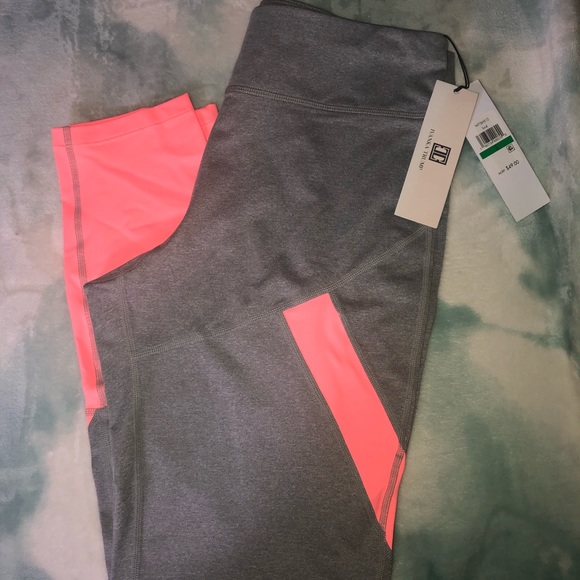 Ivanka Trump Pants - BRAND NEW with tags Ivanka Trump active leggings